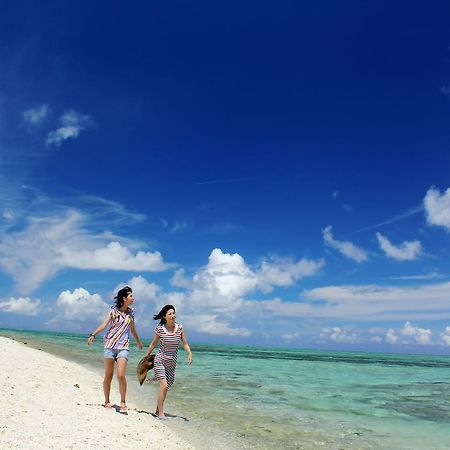 Yukurina Resort Okinawa Мотобу Екстер'єр фото