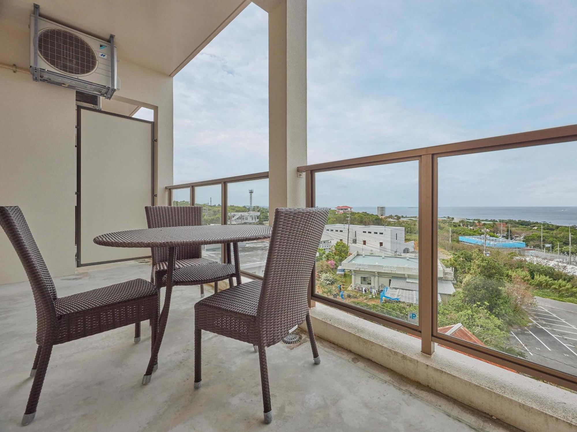 Yukurina Resort Okinawa Мотобу Екстер'єр фото