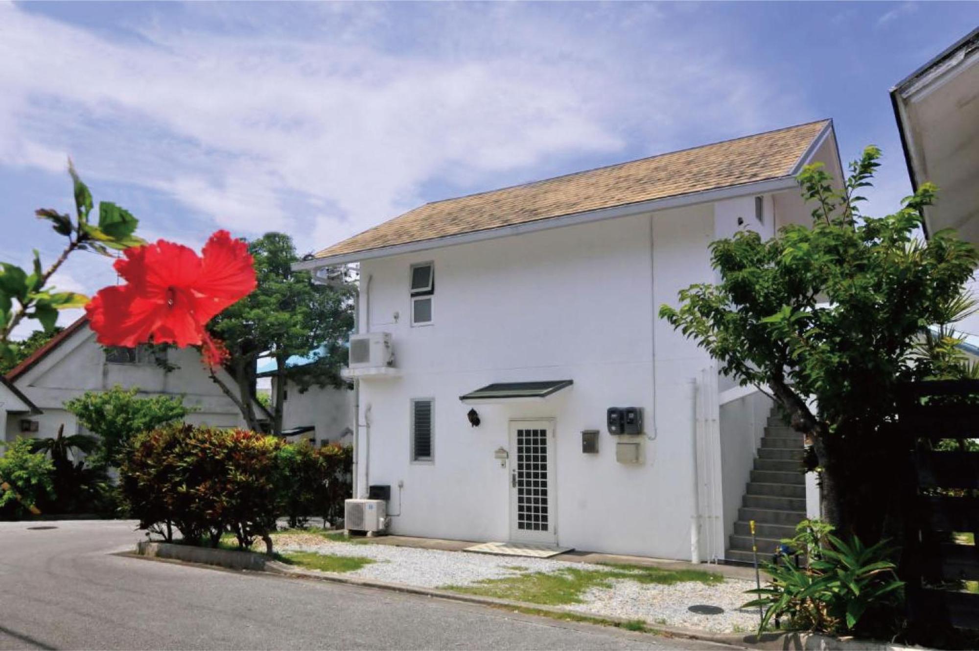 Yukurina Resort Okinawa Мотобу Екстер'єр фото