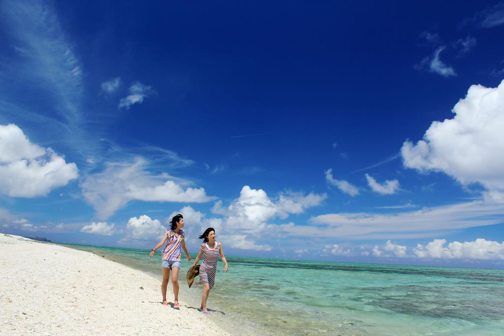 Yukurina Resort Okinawa Мотобу Екстер'єр фото